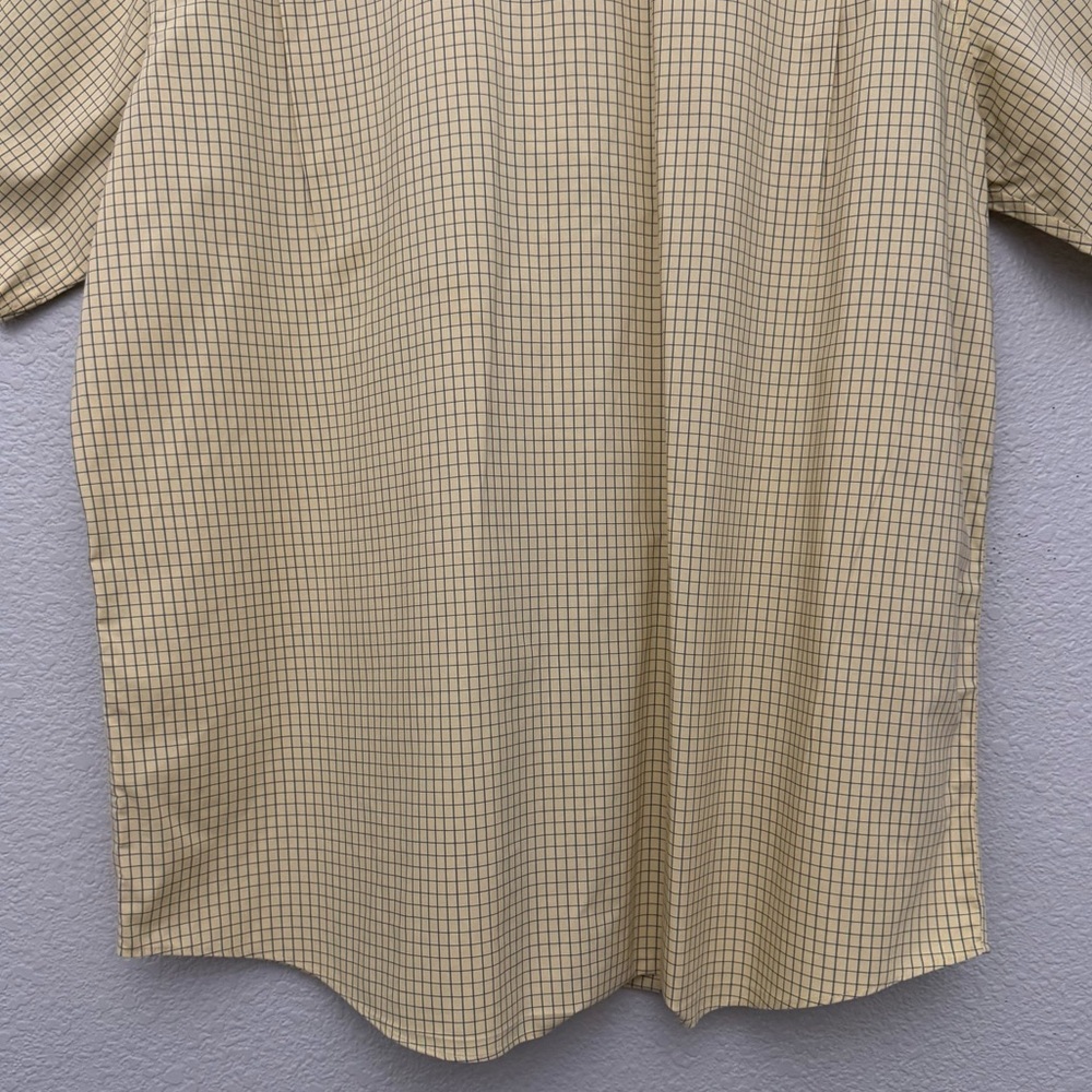 L.L. Bean Men's Wrinkle Free Traditional Fit Short Sleeve Button Down Shirt XL - Picture 9 of 11